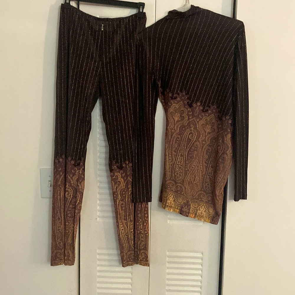 Roberto Cavalli 2 piece pants outfit with a paisley pattern